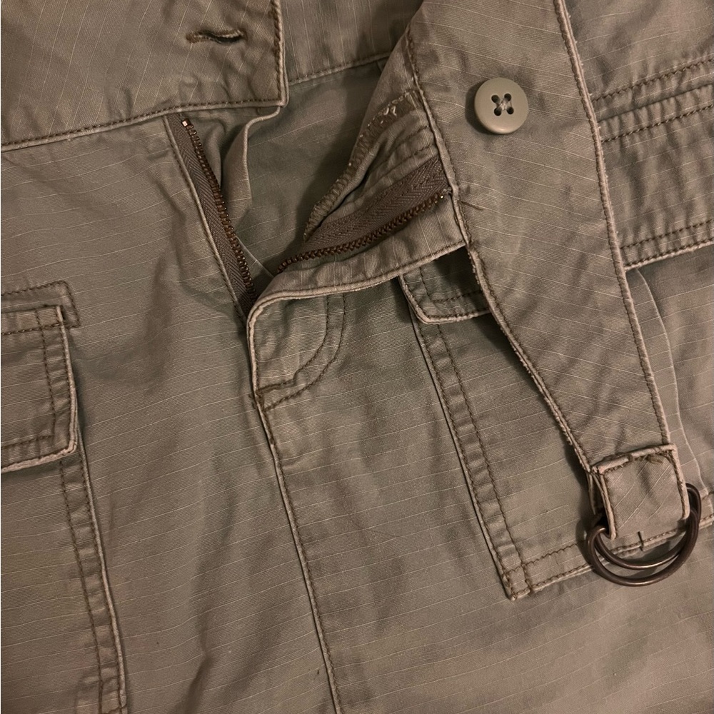 American Eagle Outfitters Olive Mini Cargo Skirt - Picture 5 of 7